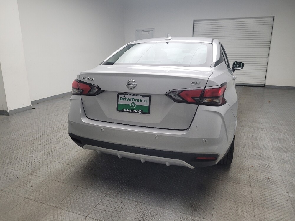 2021 Nissan Versa in Grand Rapids, MI 49508 - 18075800 7