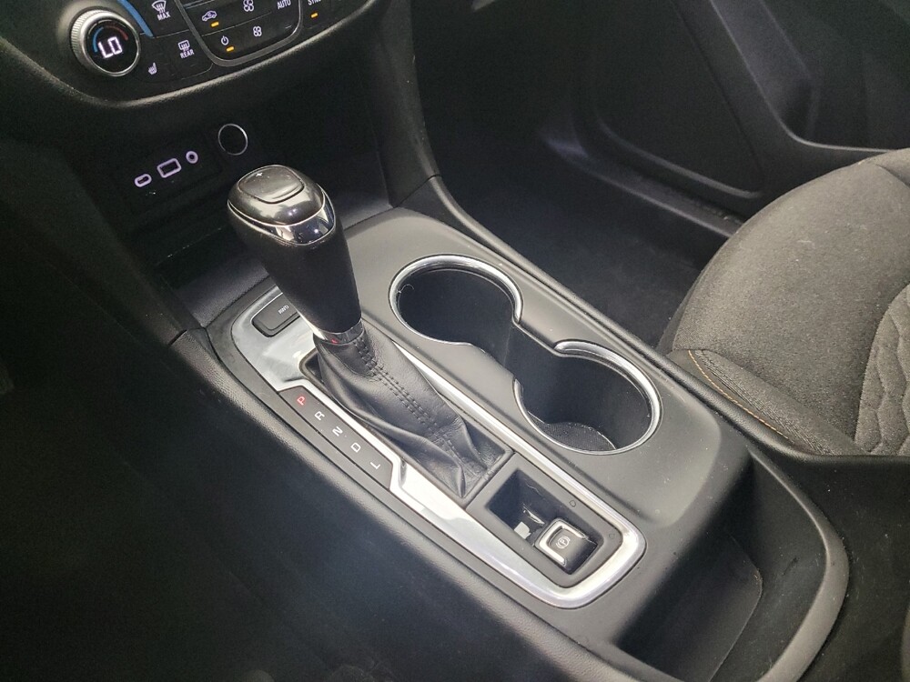 2019 Chevrolet Equinox in Grand Rapids, MI 49508 - 18075802 26