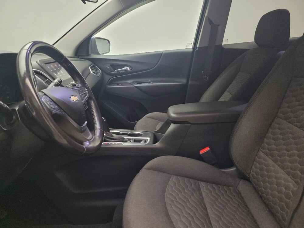 2019 Chevrolet Equinox in Grand Rapids, MI 49508 - 18075802 17
