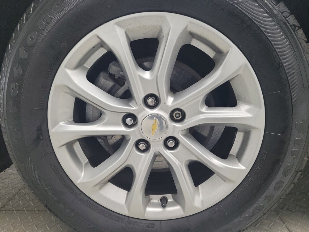 2019 Chevrolet Equinox in Grand Rapids, MI 49508 - 18075802 31