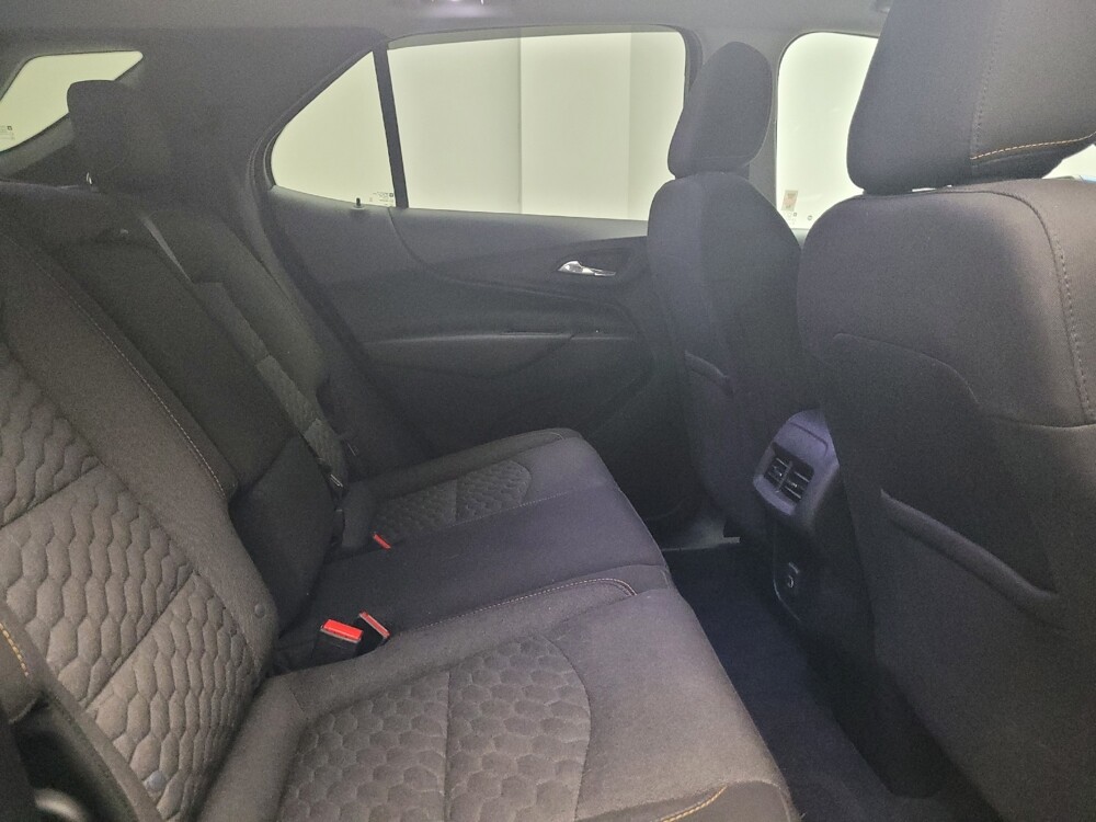 2019 Chevrolet Equinox in Grand Rapids, MI 49508 - 18075802 19