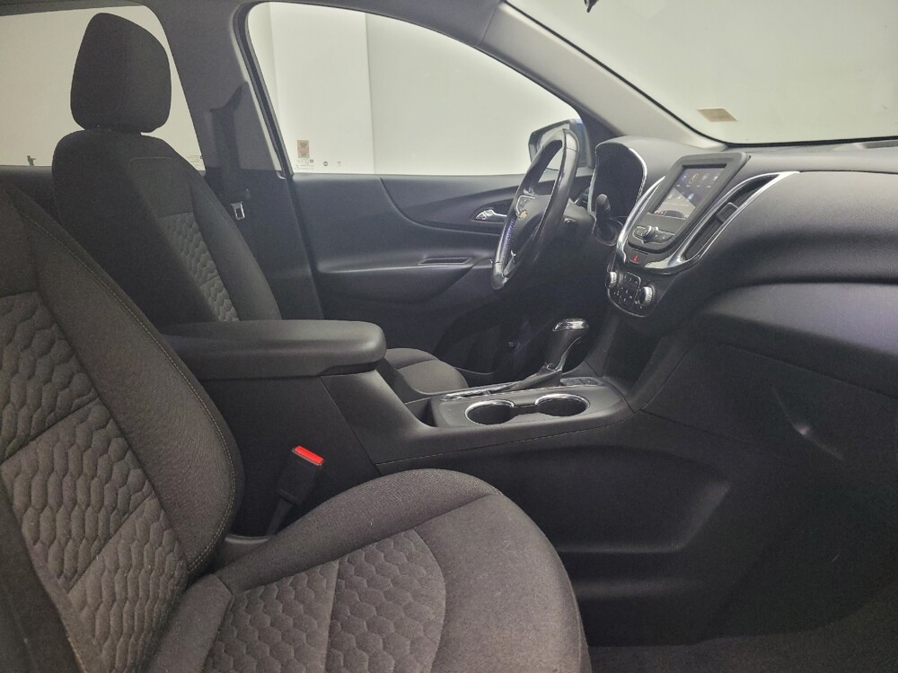 2019 Chevrolet Equinox in Grand Rapids, MI 49508 - 18075802 21