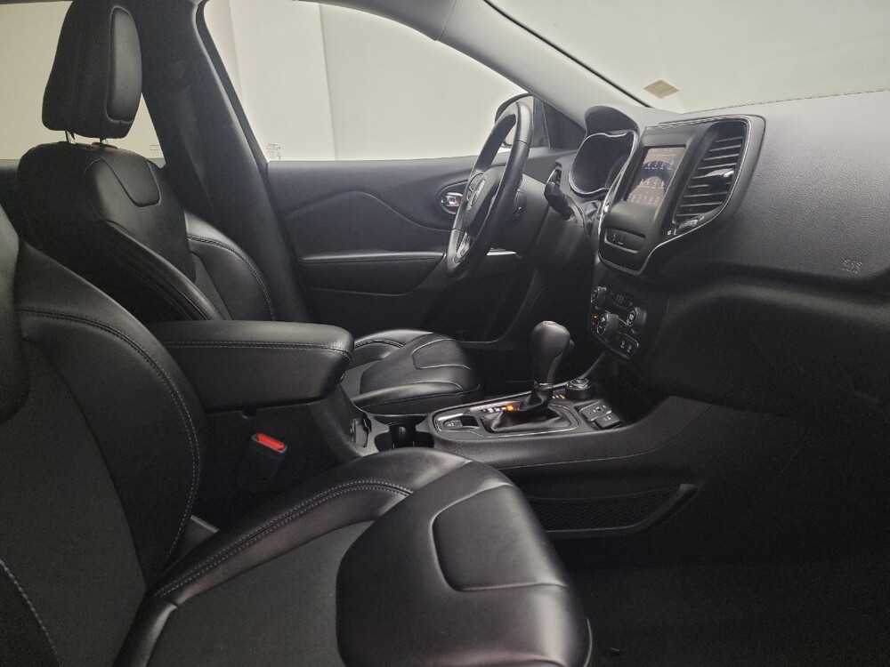 2020 Jeep Cherokee in Grand Rapids, MI 49508 - 18075803 21