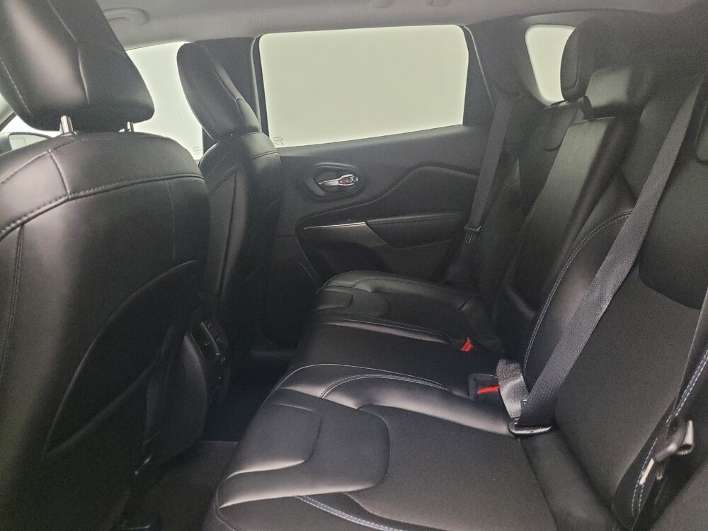 2020 Jeep Cherokee in Grand Rapids, MI 49508 - 18075803 18