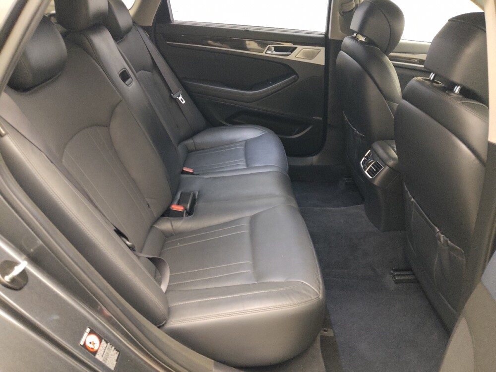2018 Genesis G80 in St. Louis, MO 63136 - 18075805 19