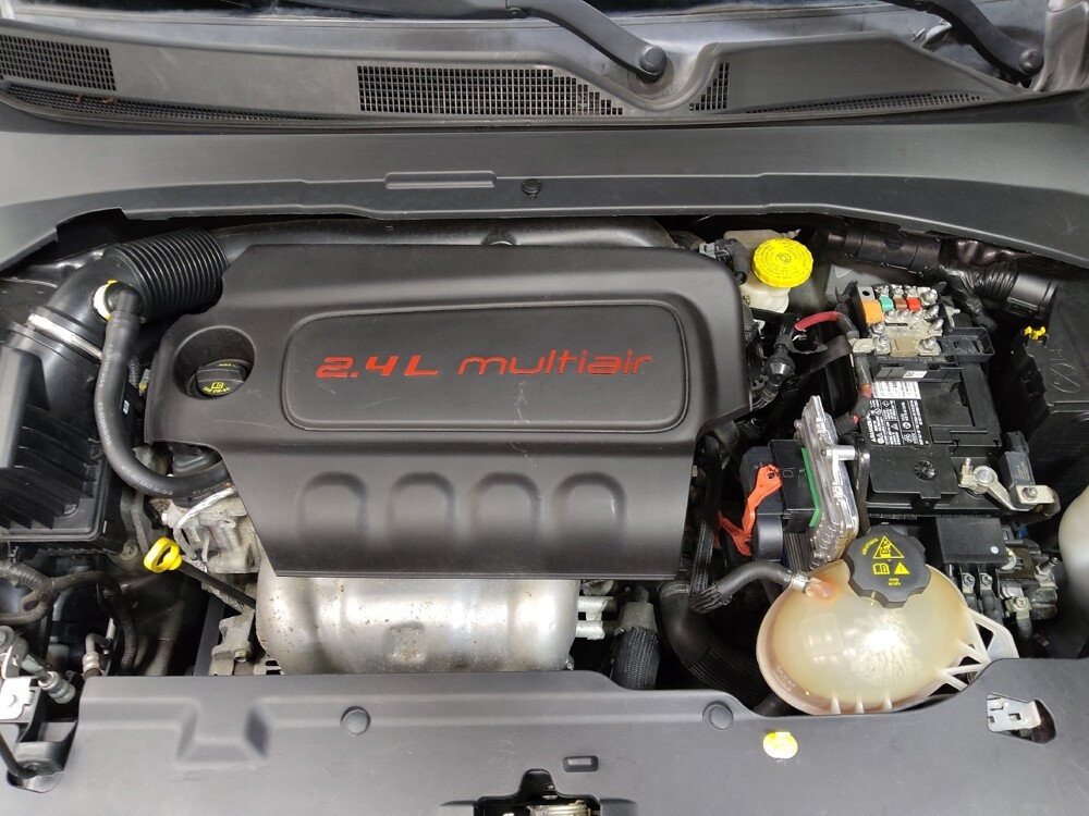 2018 Jeep Compass in Columbia, SC 29210 - 18075828 30