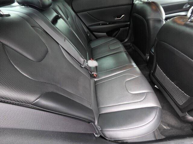 2021 Hyundai Elantra in Mesa, AZ 85212 - 18075832 29