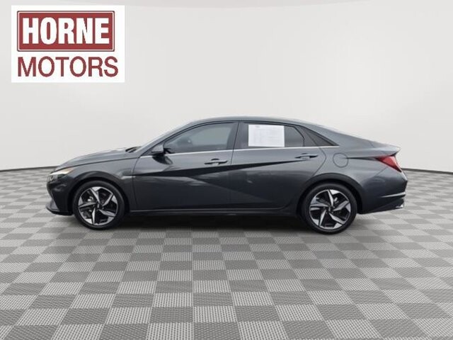 2021 Hyundai Elantra in Mesa, AZ 85212 - 18075832 4