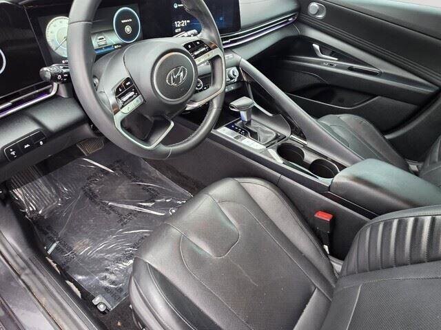 2021 Hyundai Elantra in Mesa, AZ 85212 - 18075832 14