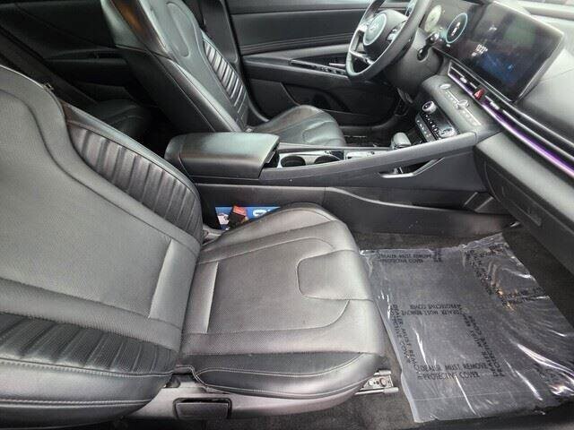 2021 Hyundai Elantra in Mesa, AZ 85212 - 18075832 30