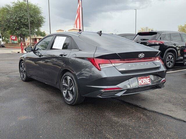 2021 Hyundai Elantra in Mesa, AZ 85212 - 18075832 37