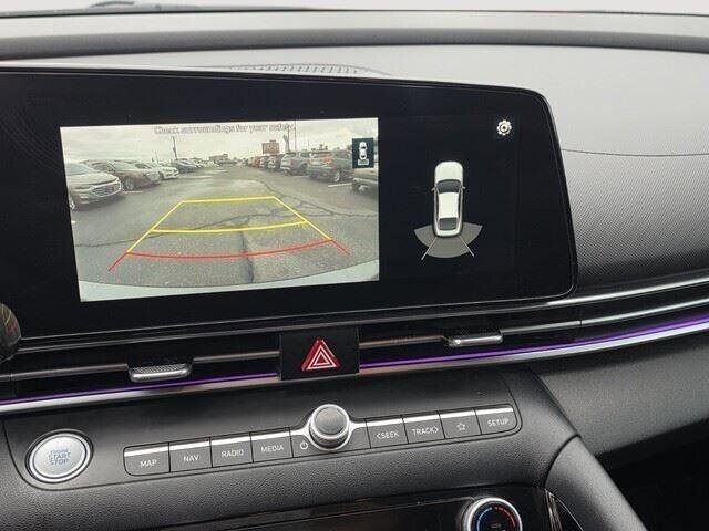 2021 Hyundai Elantra in Mesa, AZ 85212 - 18075832 18