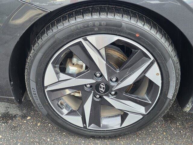 2021 Hyundai Elantra in Mesa, AZ 85212 - 18075832 42