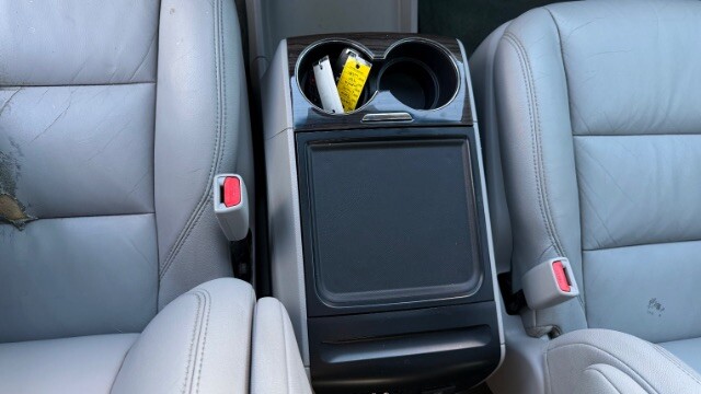 2015 Toyota Sienna in Dallas, TX 75228 - 18075841 16