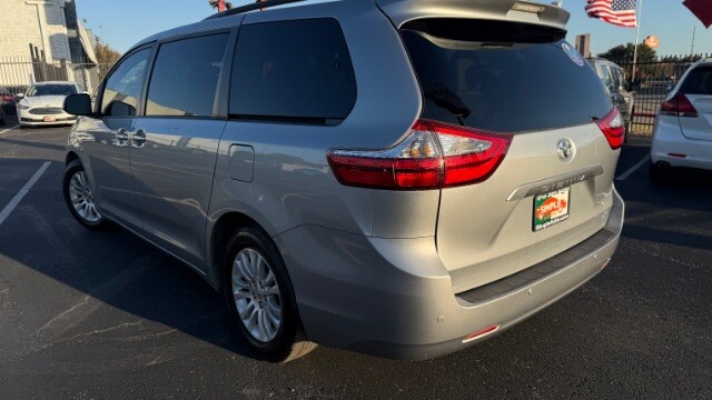 2015 Toyota Sienna in Dallas, TX 75228 - 18075841 9
