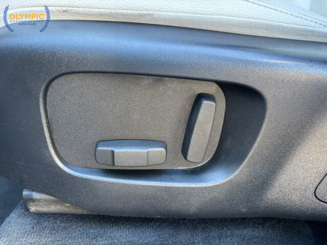 2018 Land Rover Range Rover Velar in Decatur, GA 30032 - 18075844 36