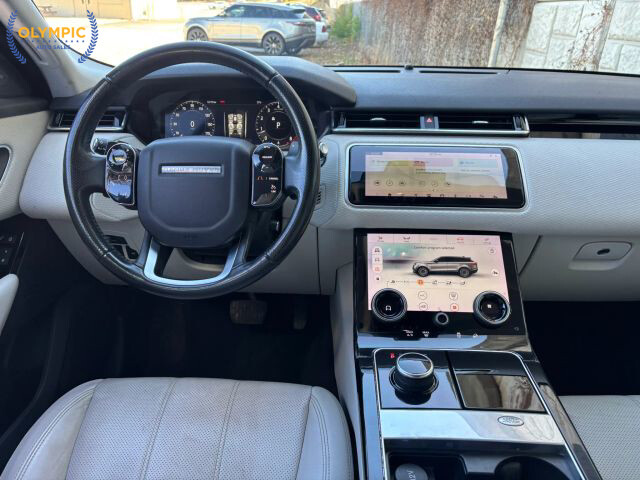 2018 Land Rover Range Rover Velar in Decatur, GA 30032 - 18075844 21