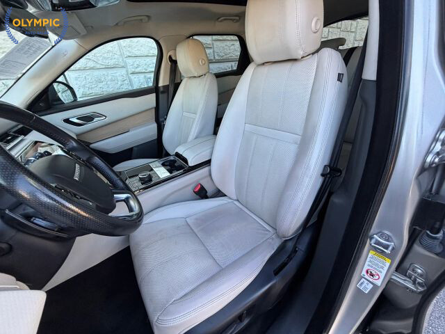 2018 Land Rover Range Rover Velar in Decatur, GA 30032 - 18075844 39