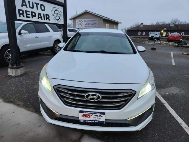 2016 Hyundai Sonata in Wadena, MN 56482 - 18075847 2