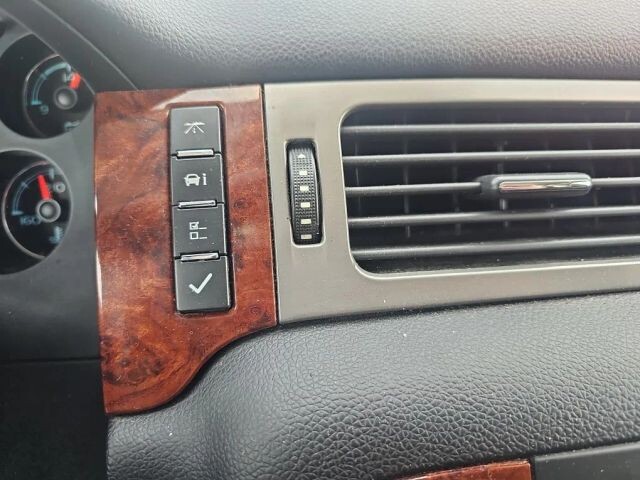 2012 Chevrolet Suburban in Wadena, MN 56482 - 18075851 47