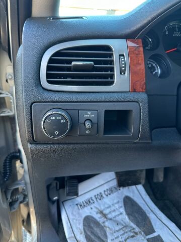 2012 Chevrolet Suburban in Wadena, MN 56482 - 18075851 12