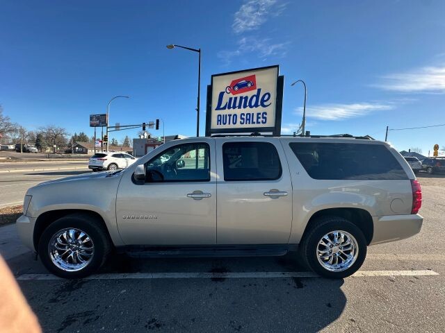 2012 Chevrolet Suburban in Wadena, MN 56482 - 18075851