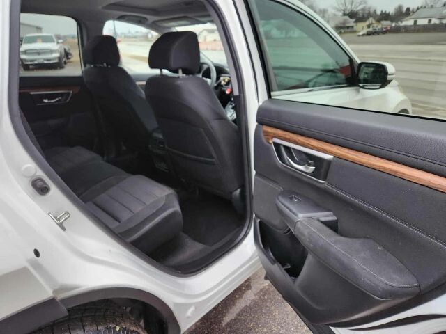 2018 Honda CR-V in Wadena, MN 56482 - 18075856 5