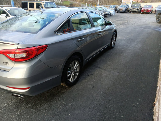 2017 Hyundai Sonata in DuBois, PA 15801 - 18075858 9