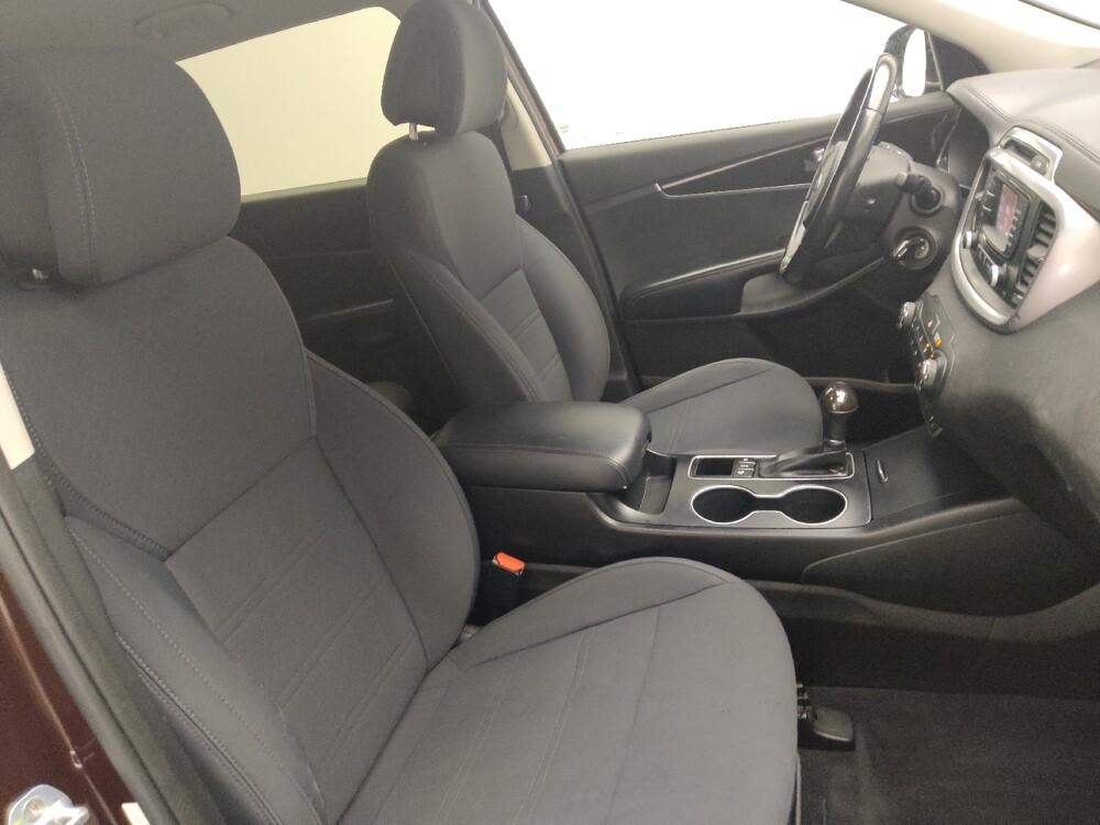 2016 Kia Sorento in Conyers, GA 30094 - 18075869 21