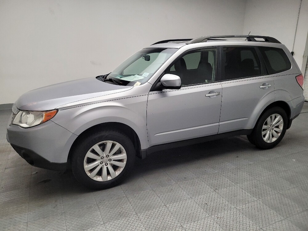 2013 Subaru Forester in El Cajon, CA 92020 - 18075872 2
