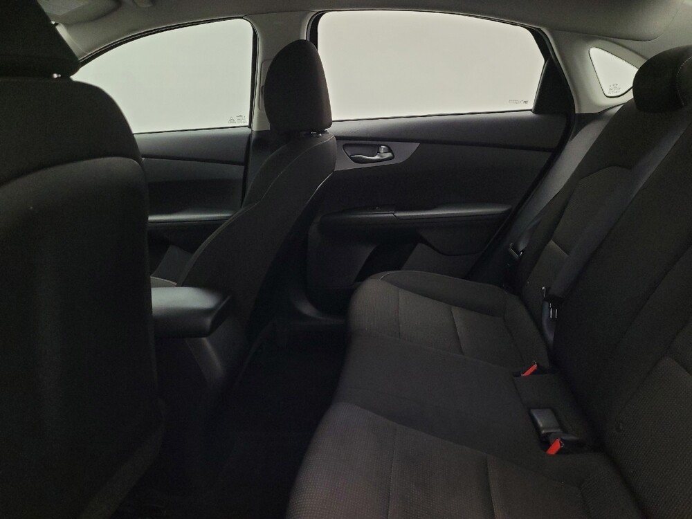 2021 Kia Forte in Albuquerque, NM 87113 - 18075908 18