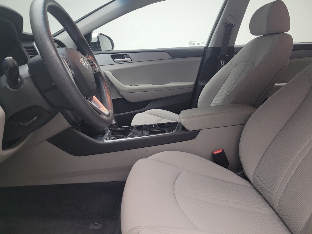 2018 Hyundai Sonata in St. Louis, MO 63125 - 18075912 17