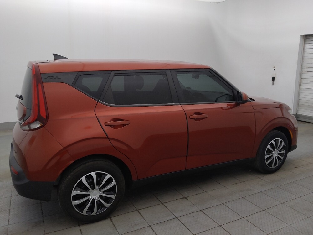2020 Kia Soul in Tampa, FL 33612 - 18075916 10