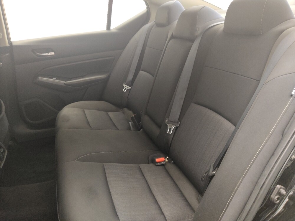 2019 Nissan Altima in West Palm Beach, FL 33409 - 18075938 18