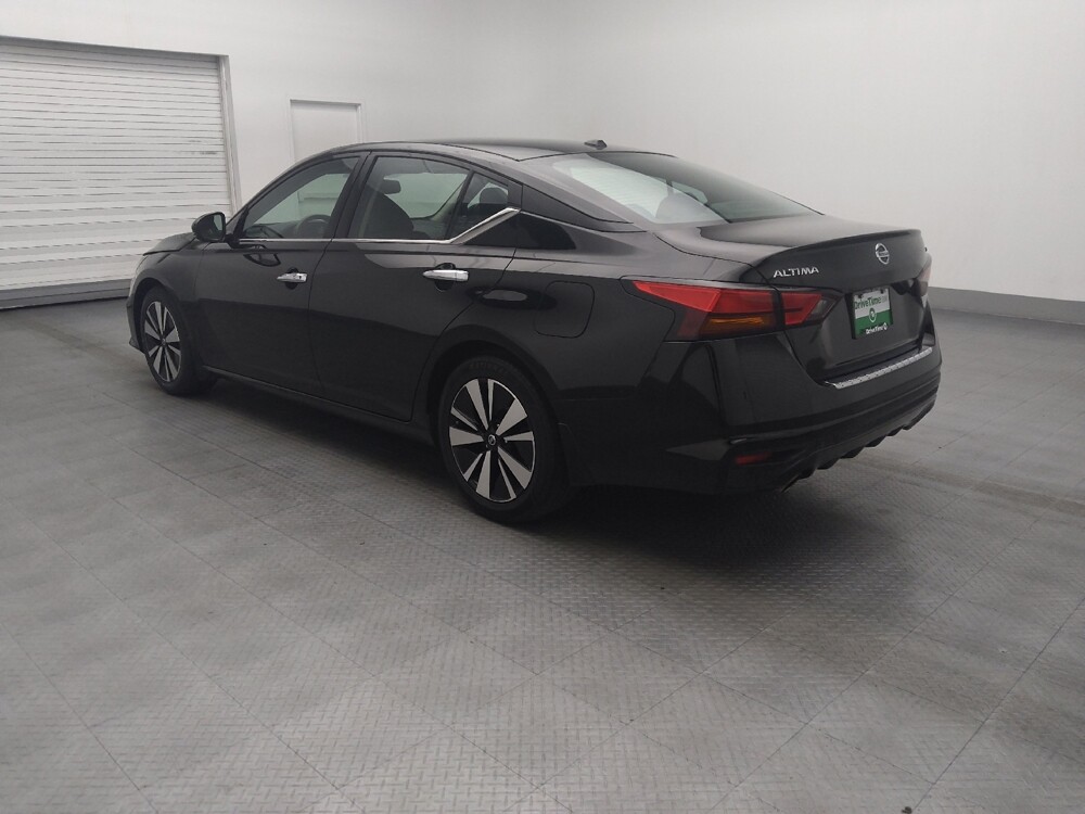 2019 Nissan Altima in West Palm Beach, FL 33409 - 18075938 3