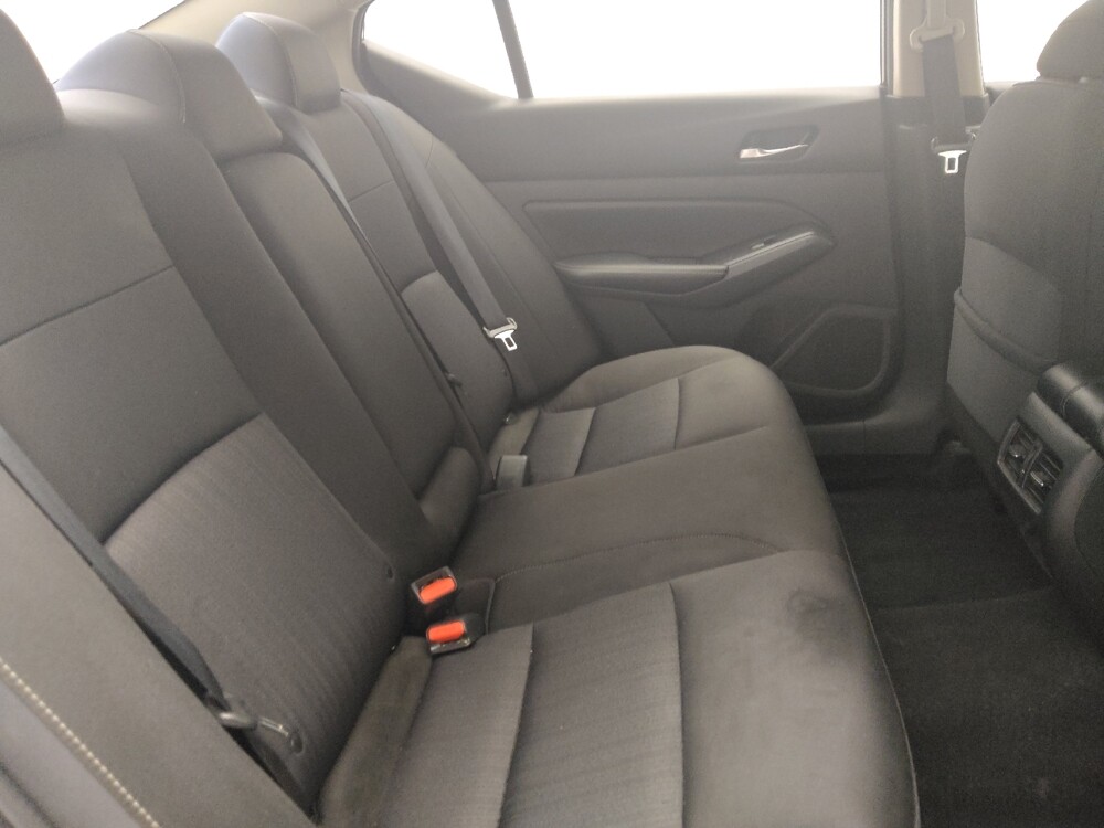 2019 Nissan Altima in West Palm Beach, FL 33409 - 18075938 19