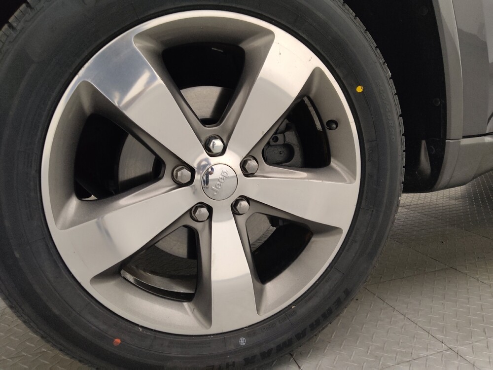 2015 Jeep Grand Cherokee in Kissimmee, FL 34744 - 18075944 31