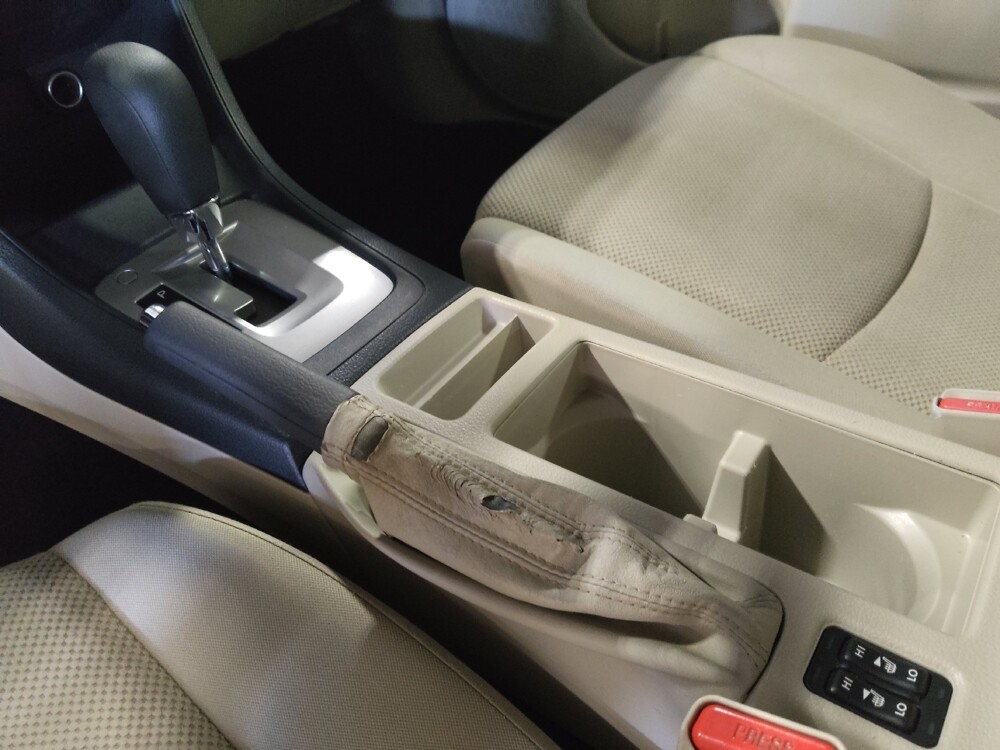 2016 Subaru Impreza in Orlando, FL 32808 - 18075948 26