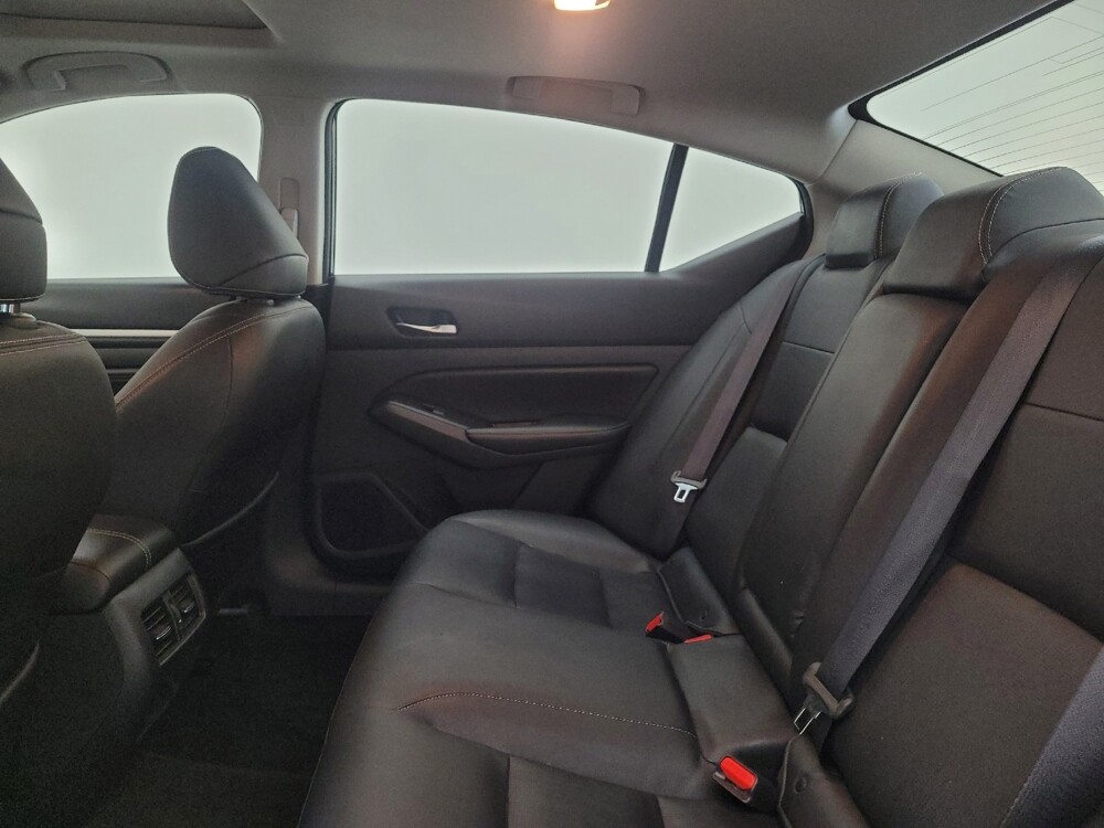 2019 Nissan Altima in Lexington, KY 40509 - 18075988 18