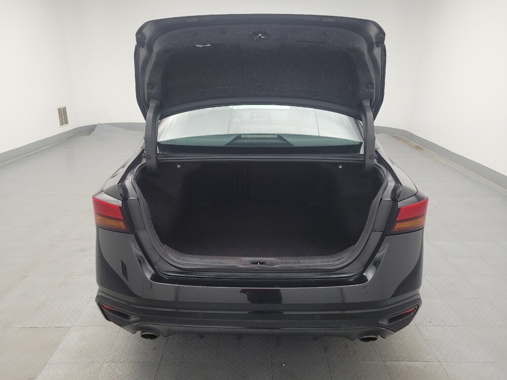 2019 Nissan Altima in Lexington, KY 40509 - 18075988 29