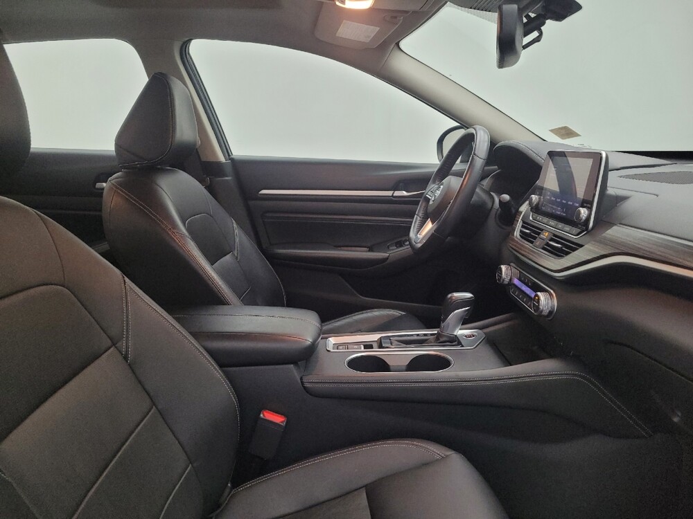 2019 Nissan Altima in Lexington, KY 40509 - 18075988 21