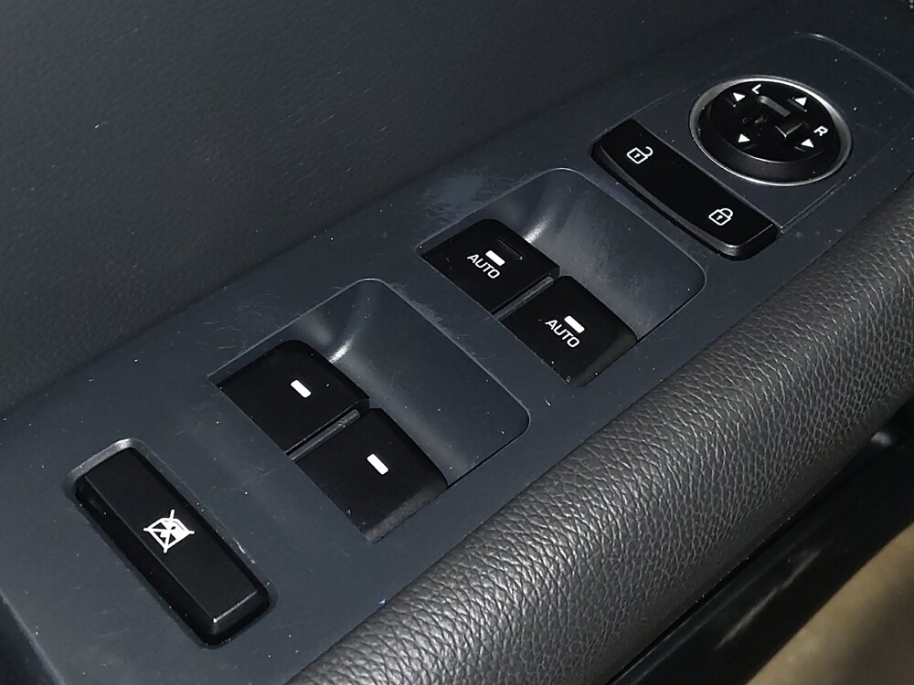 2018 Hyundai Sonata in Savannah, GA 31419 - 18076025 27