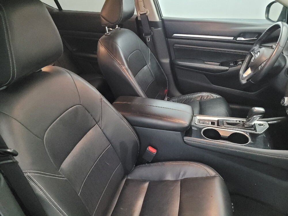 2020 Nissan Altima in Pittsburgh, PA 15236 - 18076030 21