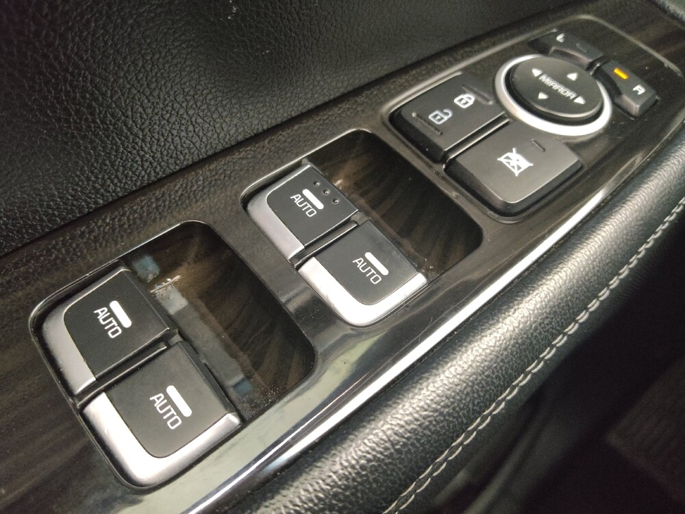 2019 Kia Sorento in San Antonio, TX 78238 - 18076037 27