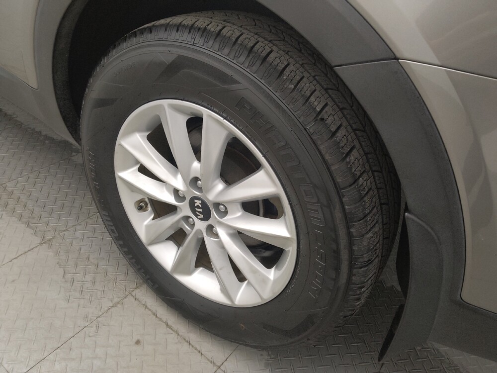 2019 Kia Sorento in San Antonio, TX 78238 - 18076037 31