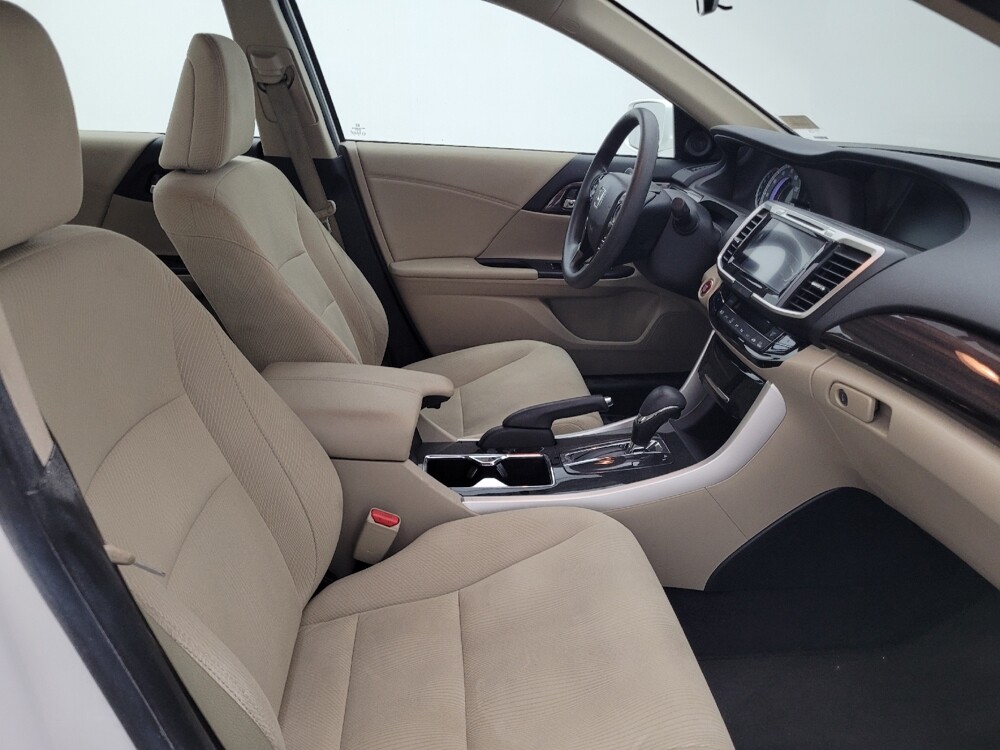 2016 Honda Accord in Tallahassee, FL 32304 - 18076048 21