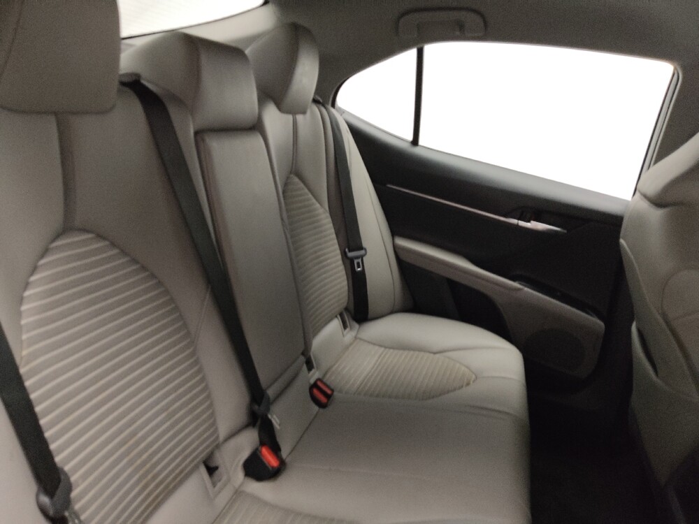 2020 Toyota Camry in Conyers, GA 30094 - 18076050 19