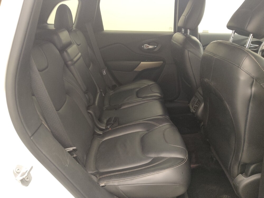 2018 Jeep Cherokee in Houston, TX 77060 - 18076055 19