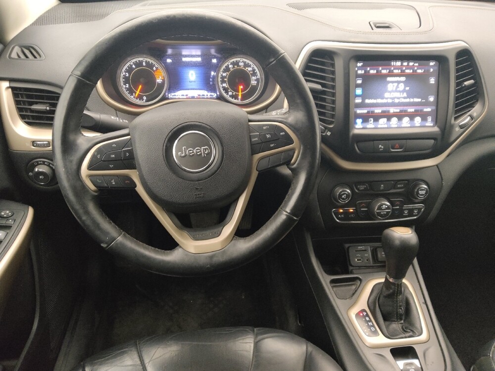 2018 Jeep Cherokee in Houston, TX 77060 - 18076055 22