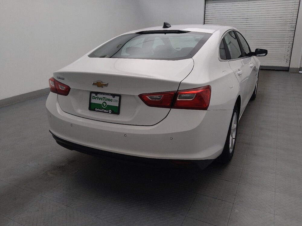 2021 Chevrolet Malibu in Winston-Salem, NC 27103 - 18076064 7